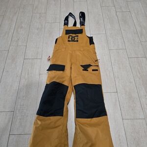 DC Kids Snow Bibs in Black and Gold